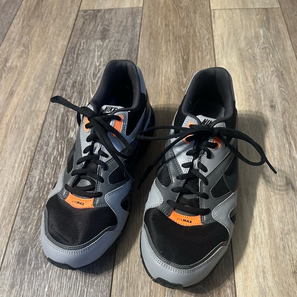 Nike Air Max Black and Gray with Orange Accents Men’s 9.5